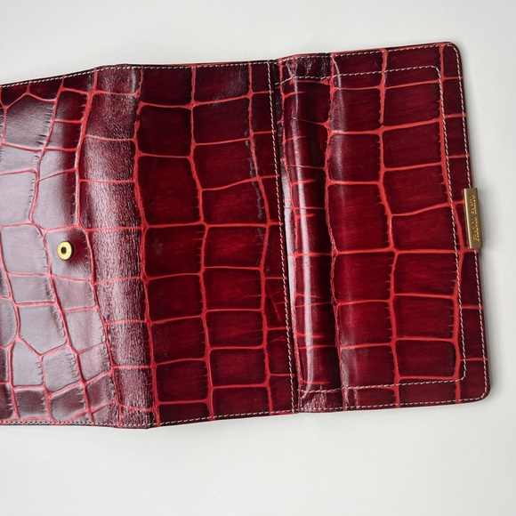 NWOT Franco Sarto Red Faux Alligator Trifold Wallet - Picture 4 of 5